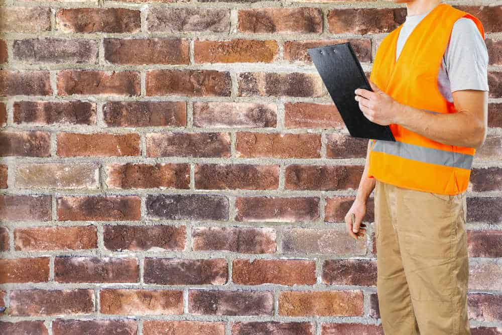 Can I Get a Surveyor to Fight My Corner—And Who Pays for That Cardiff?